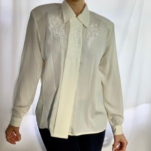 Vtg Embroidered Ivory Blouse